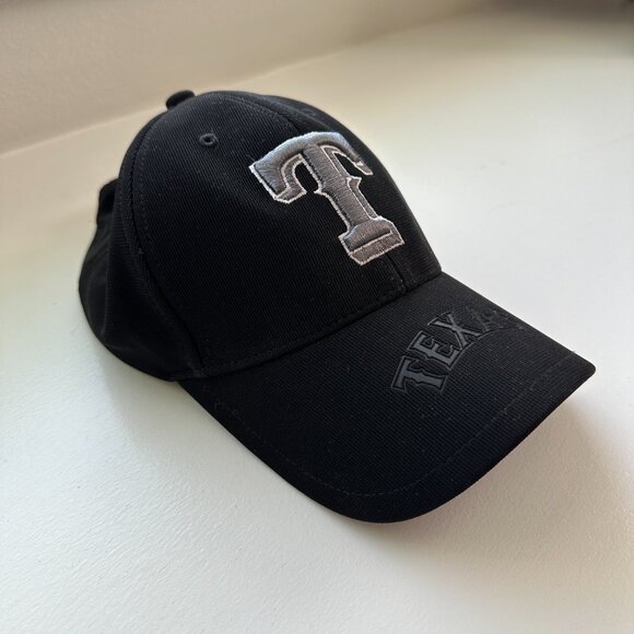 Texas Rangers ’47 Brand Adjustable Baseball Cap – Black/Gray/White - Picture 3 of 8